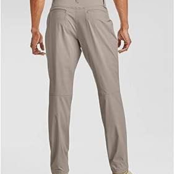 BRAND NEW men under armour canyon hiking pants size US 40/32 (UPF 30 water repel - Picture 3 of 10